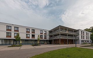 Hausansicht Altenzentrum Luise-Poloni-Heim
